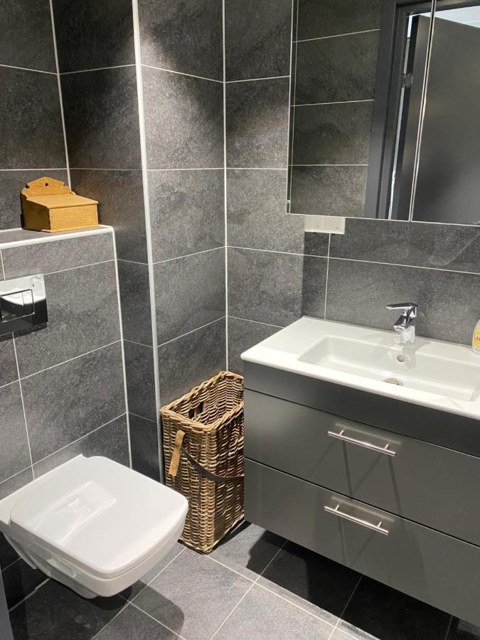 Leilighet Med Panoramautsikt Sjusjoen Innendors Parkering 외부 사진